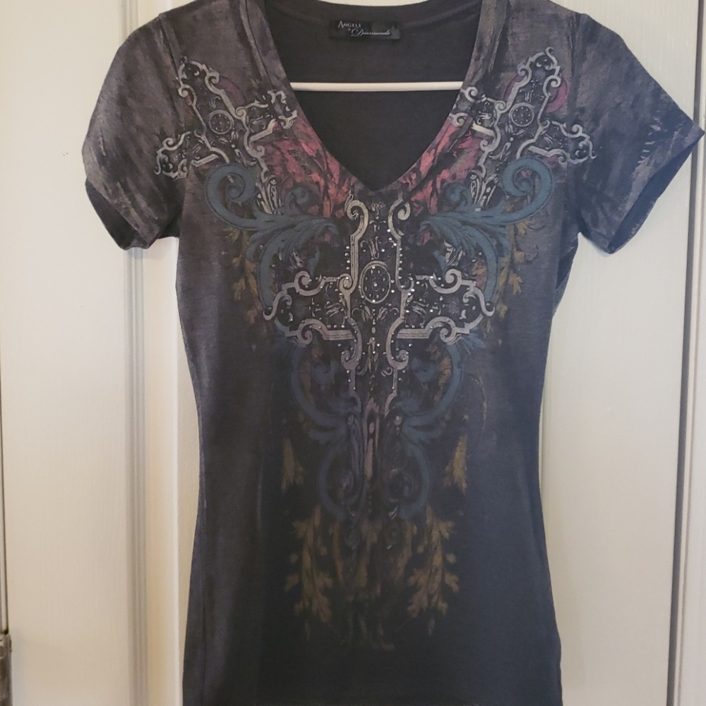 V-Neck Shirt with crosses
